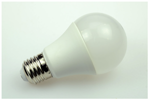 LED Blanc chaud 8W, E27, 12+24 VDC, 700 Lumen 